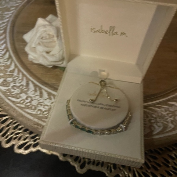 Gold tone brass cubic zirconia and emerald slider bracelet - Picture 5 of 6